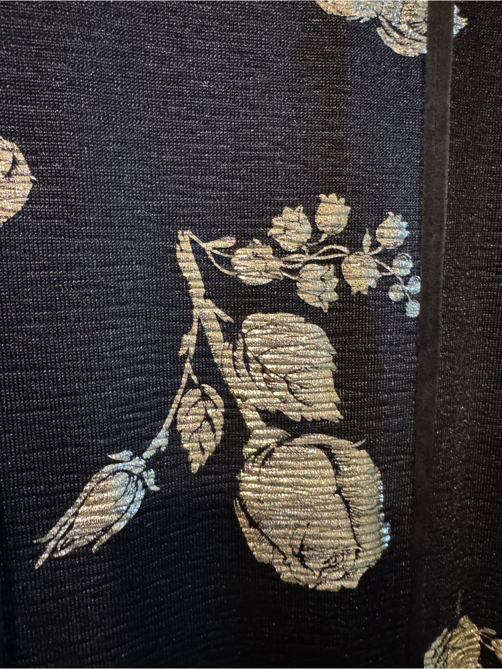 LuLaRoe Grace -Black with gold Metallic Floral Short Sleeve Tunic - Picture 2 of 4